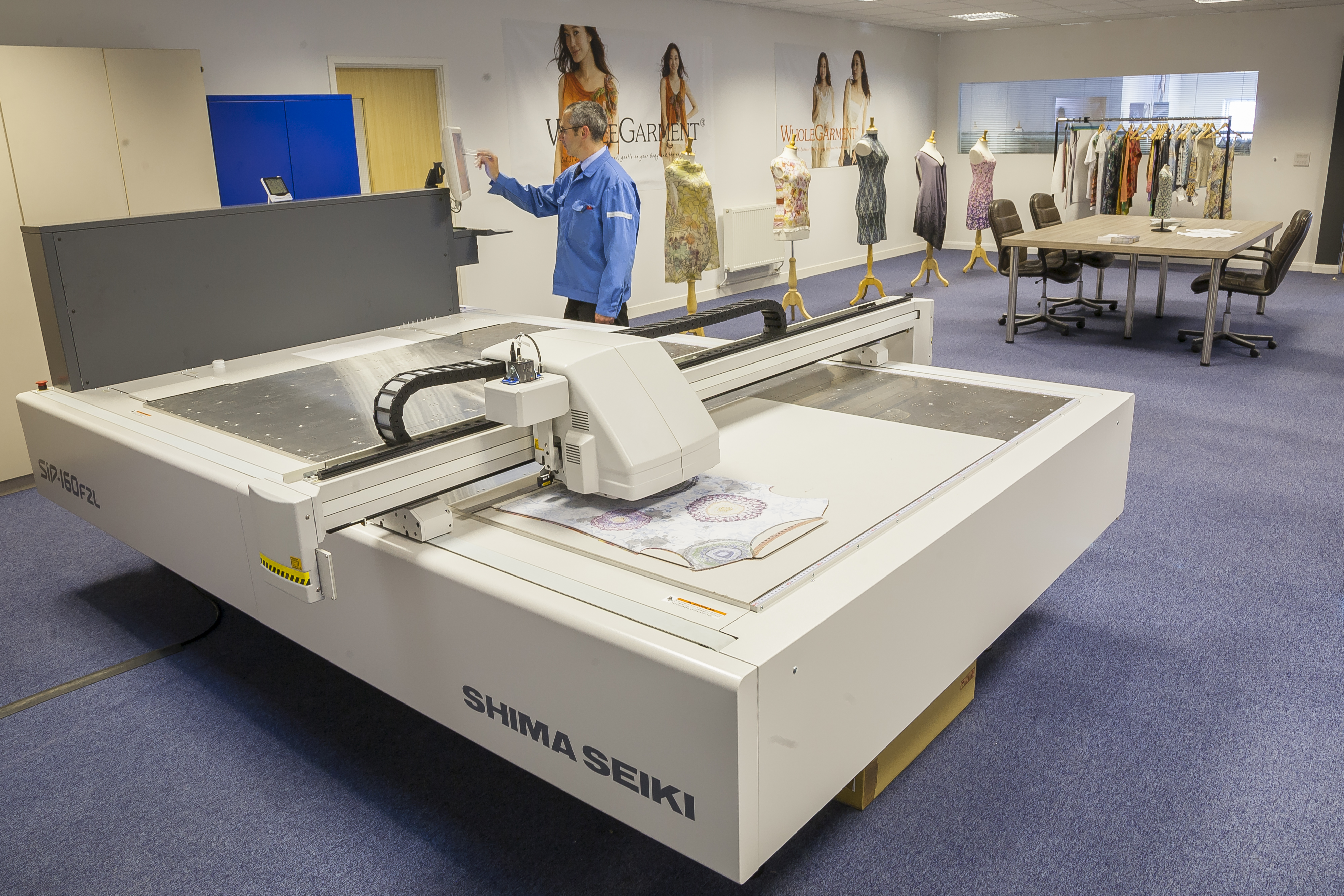 Although working on the same principle as an inkjet printer the SIP160F actually prints with reactive or acid dyes. © Shima Seiki Europe