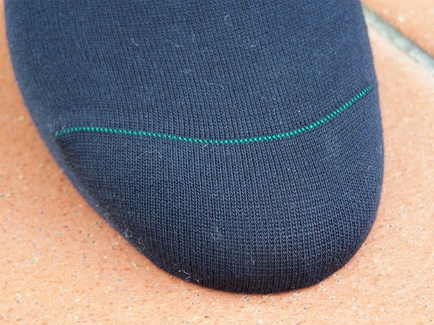 Busi’s RIMAGLIO closed toe feature is also said to be ideal for diabetic socks where seamed socks are out of the question. © Busi Giovanni 