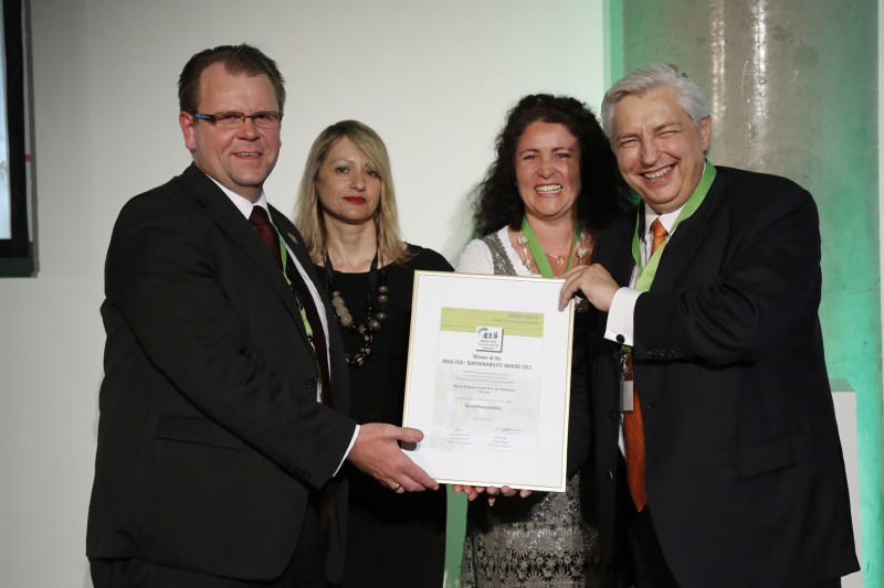 The sustainable practice of the medium-sized Mattes & Ammann was documented by numerous certificates by independent third-facilities. For its outstanding achievements in the field of "Social Responsibility", the company in 2012 was honoured with the OEKO-TEX Sustainability Award. In the picture: the environment commissioner Gudrun Volm, managing director Christoph Larsen-Mattes (right), (2nd from right), Sales Manager Werner Moser (left), Dr. Rossitsa Krüger of Fairtrade International (FLO) (2nd from left). © OEKO-TEX