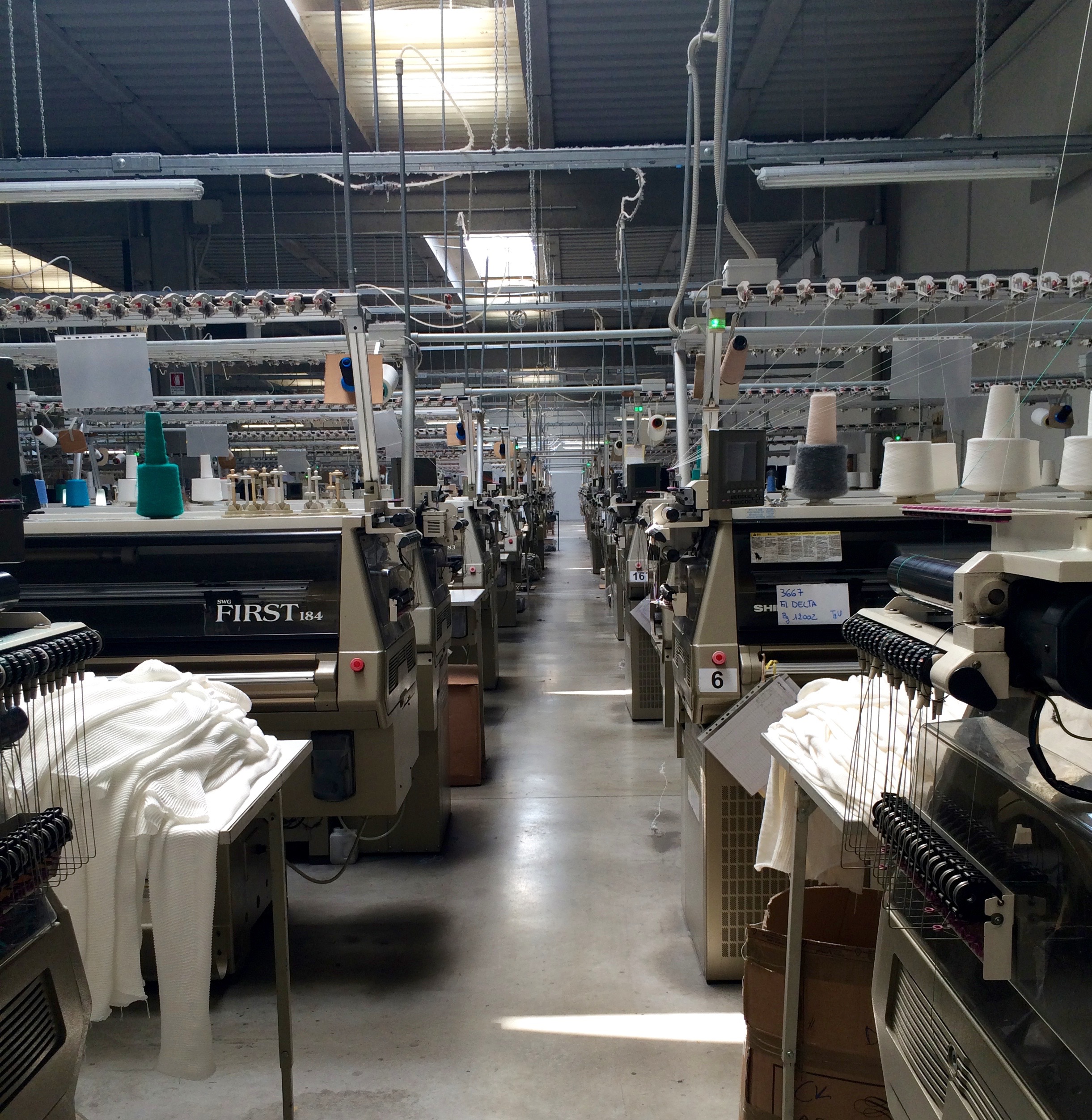 Today, MIND owns 124 machines, all WHOLEGARMENT machines, which are located at the company’s 3600 square metres factory.