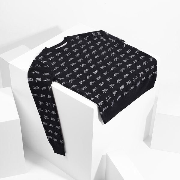 Unmade’s Calibration Sweater. © Unmade Studio.