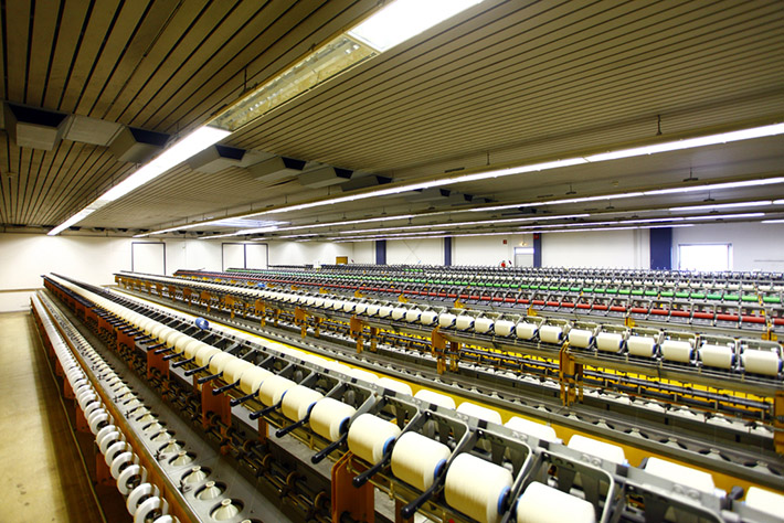 The firm supplies leading European manufacturers with a variety of yarns ”“ covered, air-interlaced, Hamel Elasto-Twist, air-jet or core-spun. © Lederer Elastic Yarns 