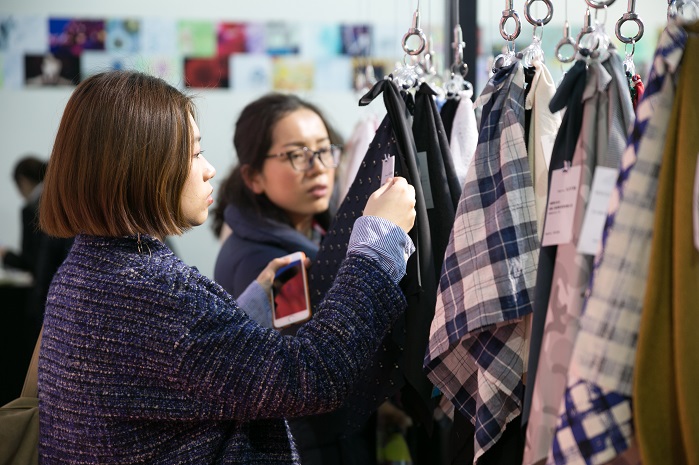 The show welcomed 71,450 visitors from 103 countries and regions. © Messe Frankfurt / Intertextile Shanghai Apparel Fabrics 