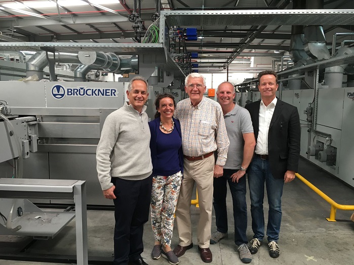 From left to right: Sam Schaffer (CEO and shareholder of Rotex), Regina Brückner (Owner Brückner), Siegfried Rohner (Director and Shareholder of Rotex), Martin Rohner (Technical Director Rotex), Axel Pieper (CTO Brückner). © Brückner Textile Technologies