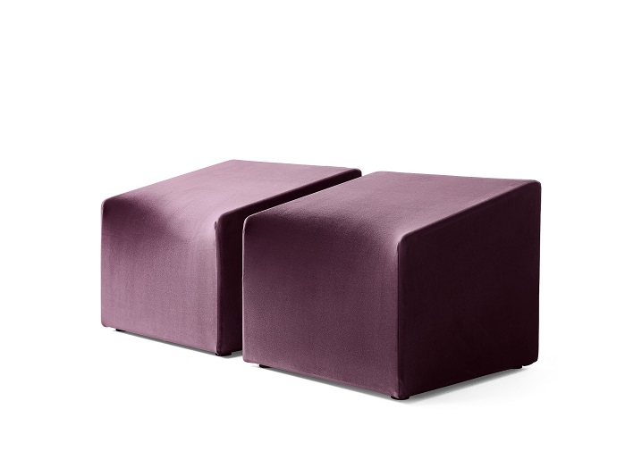 The new armchair was designed by Idelfonso Colombo. © Carvico