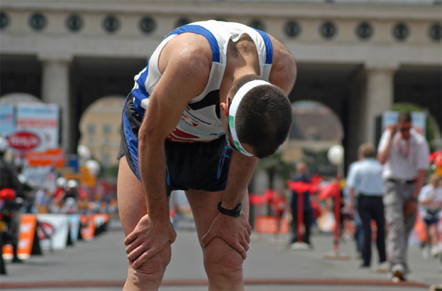 Endurance athletes - when the body has been put under great strain by physical exertion for a long period, it cools down quickly once the finishing line is reached. ©iStockfoto.