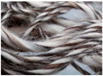 The exhibition features fibres and yarns for knitwear, weaving and hosiery, as well as knitwear collections from the leading international knitwear manufacturers.