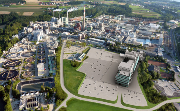 The fourth Tencel factory is currently under construction at the Lenzing site in Upper Austria. It will commence operations next year and mark the next technological step for Tencel. © Lenzing