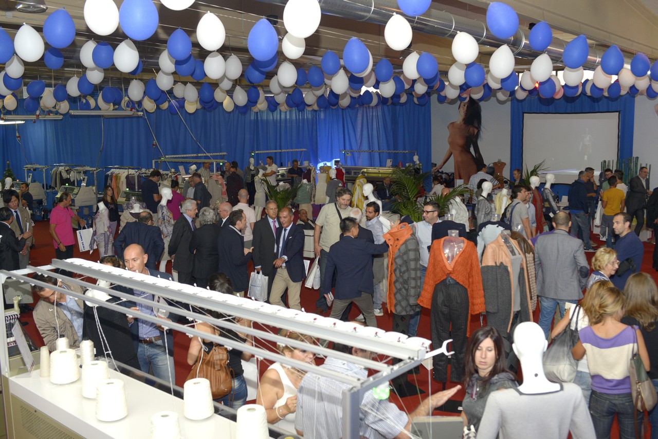 More than 800 visitors attended Shima Seiki Italia’s Private Show 