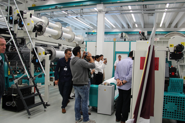  The visitors of the Business Unit Warp Knitting 