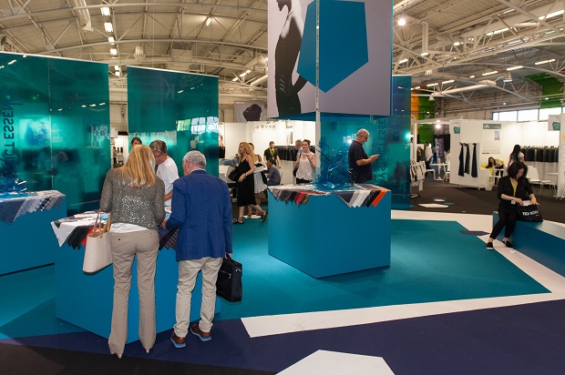 Artistic directors selected the most innovative fabrics and products for the main Trend Forum and for the segments of womenswear, menswear, casual wear, sportswear, eco-friendly clothing, denim and accessories. © Texworld