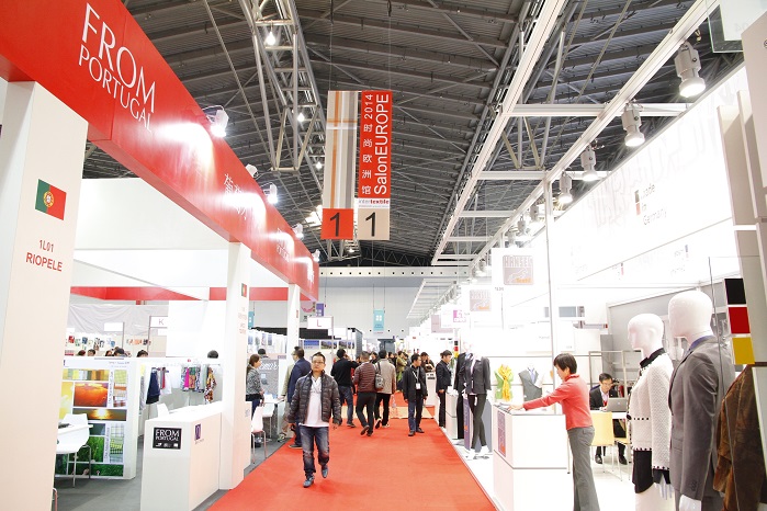 SalonEurope and Portugal pavilion. © Messe Frankfurt / Intertextile Shanghai Apparel Fabrics ”“ Spring edition