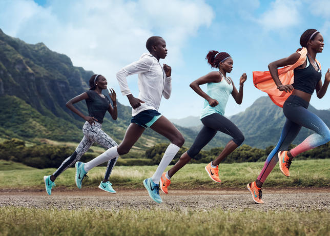 Kenyan national team athletes Linet Masai, Loice Chemnung, Agatha Jeruto Kimaswai and Purity Cherotich Kirui train in Nike Free. © Nike