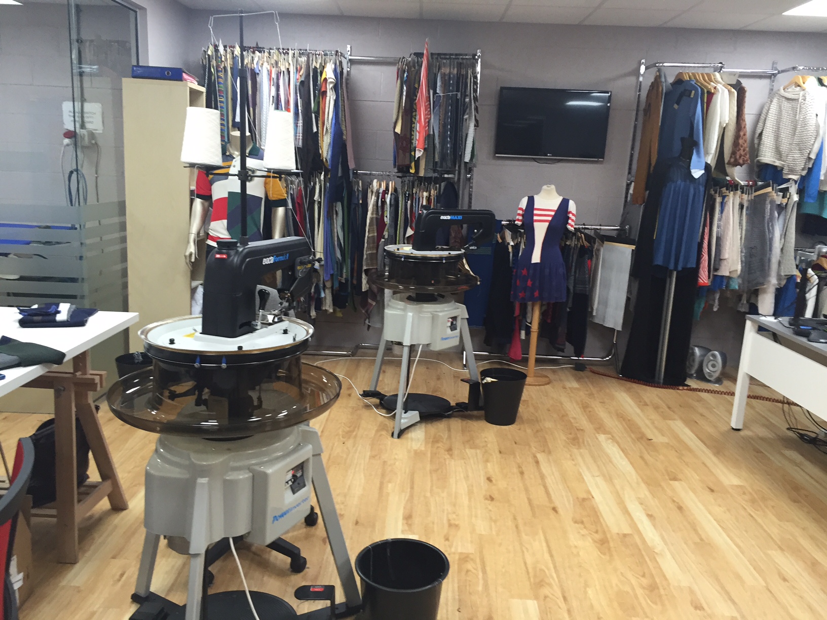 Stoll GB’s Knitwear Design Centre currently caters to three designers per day. © Stoll GB 