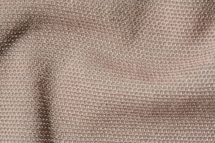 ”¢	Tulle produced on an RSE raschel machine in a gauge of E 28 by LE Textile. © Karl Mayer