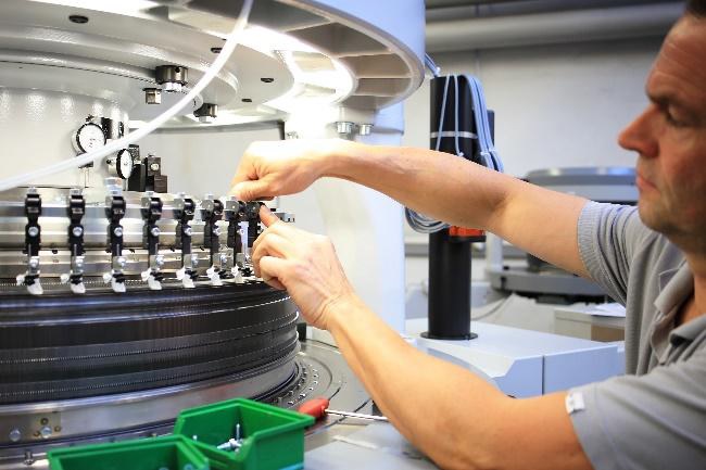 A machine undergoing final assembly in Albstadt-Tailfingen, where around 330 people are employed. © Mayer & Cie.