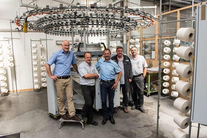 Five Relanit technicians from the first hour thirty years later: Jürgen Müller, Johannes Bitzer, Axel Brünner, Rolf Gonser and Thomas Maier. © Mayer & Cie.