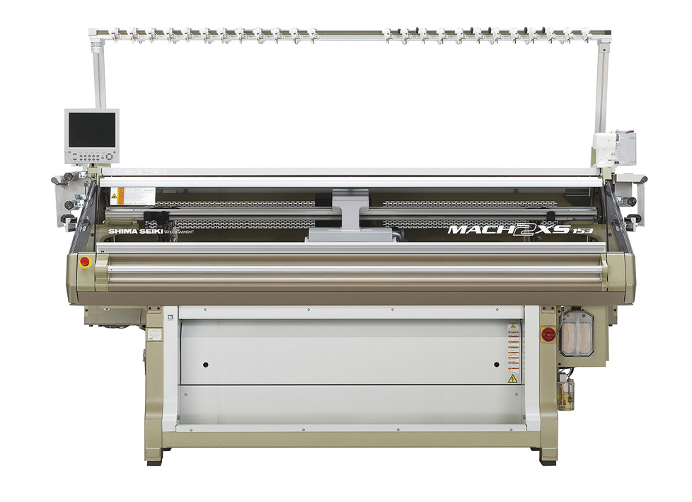 The flagship MACH2XS series Wholegarment knitting machine features Shima Seiki’s original SlideNeedle on four needlebeds as well as the patented spring-type sinker system. 