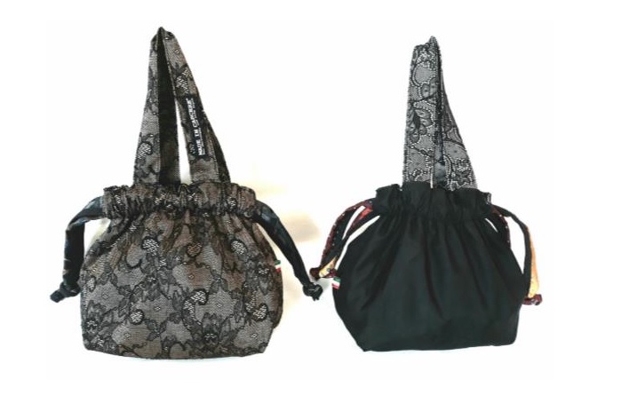 Double face Smart Bucket bag. © Iluna Group