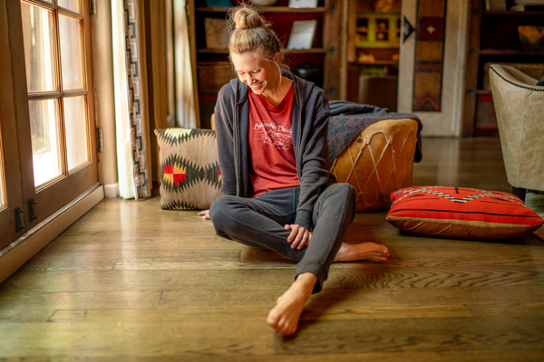 The Cardiff Fleece is used to create casual basics like Cozy Up Sweatshirt, Wayfree or Trawler Hooded Henley Fleece. © prAna