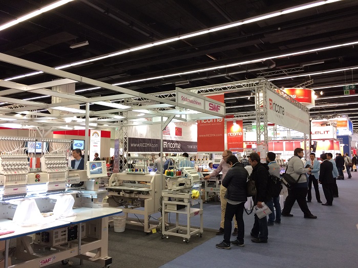 At the last Texprocess, in May 2017, 312 exhibitors from 35 countries showed 13,718 visitors from 109 countries the latest developments in the processing of textile and flexible materials. © Knitting Industry