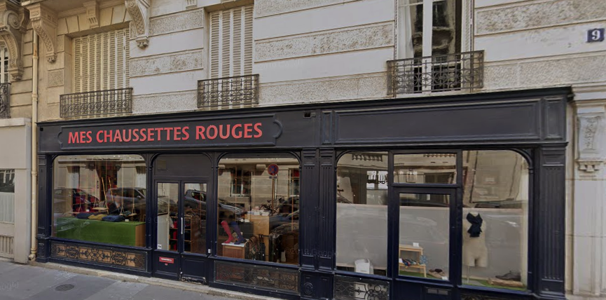 The Mes Chausettes Rouges shop on Rue CÃ©sar-Franck, just minutes from the Eiffel Tower. © Google Maps.