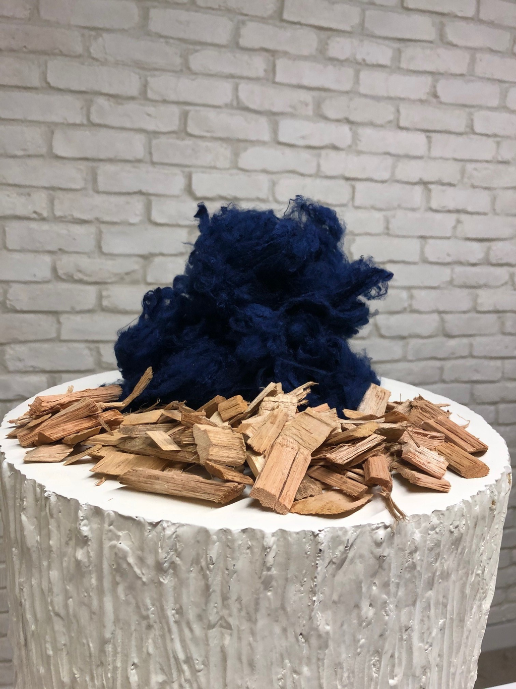Indigo dyed fibre made from wood. © Lenzing Group.