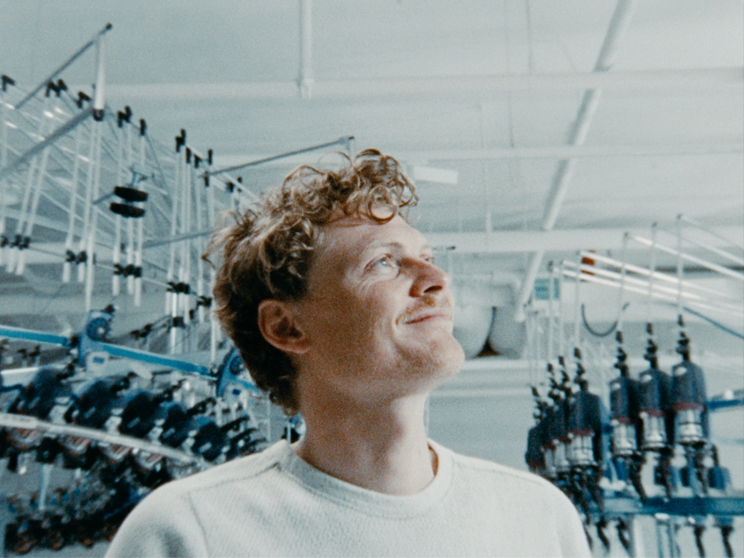 Knit visionary Borre Akkersdijk, co-founder and Chief Creative Officer at BYBORRE. © Johan Kramer (2021) | BYBORRE