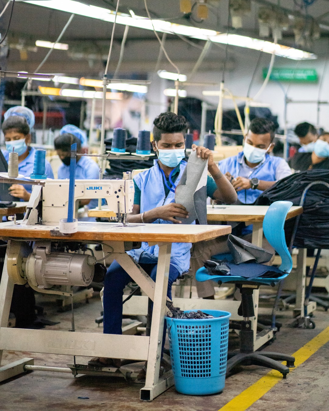 Making up garments at Dial Textile Industries in Sri Lanka. © Joint Apparel Association Forum