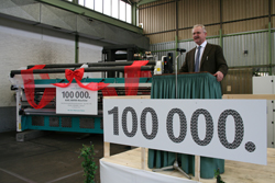 Managing Director, Fritz P. Mayer, giving his speech at the event held to celebrate the production of the 100,000th machine