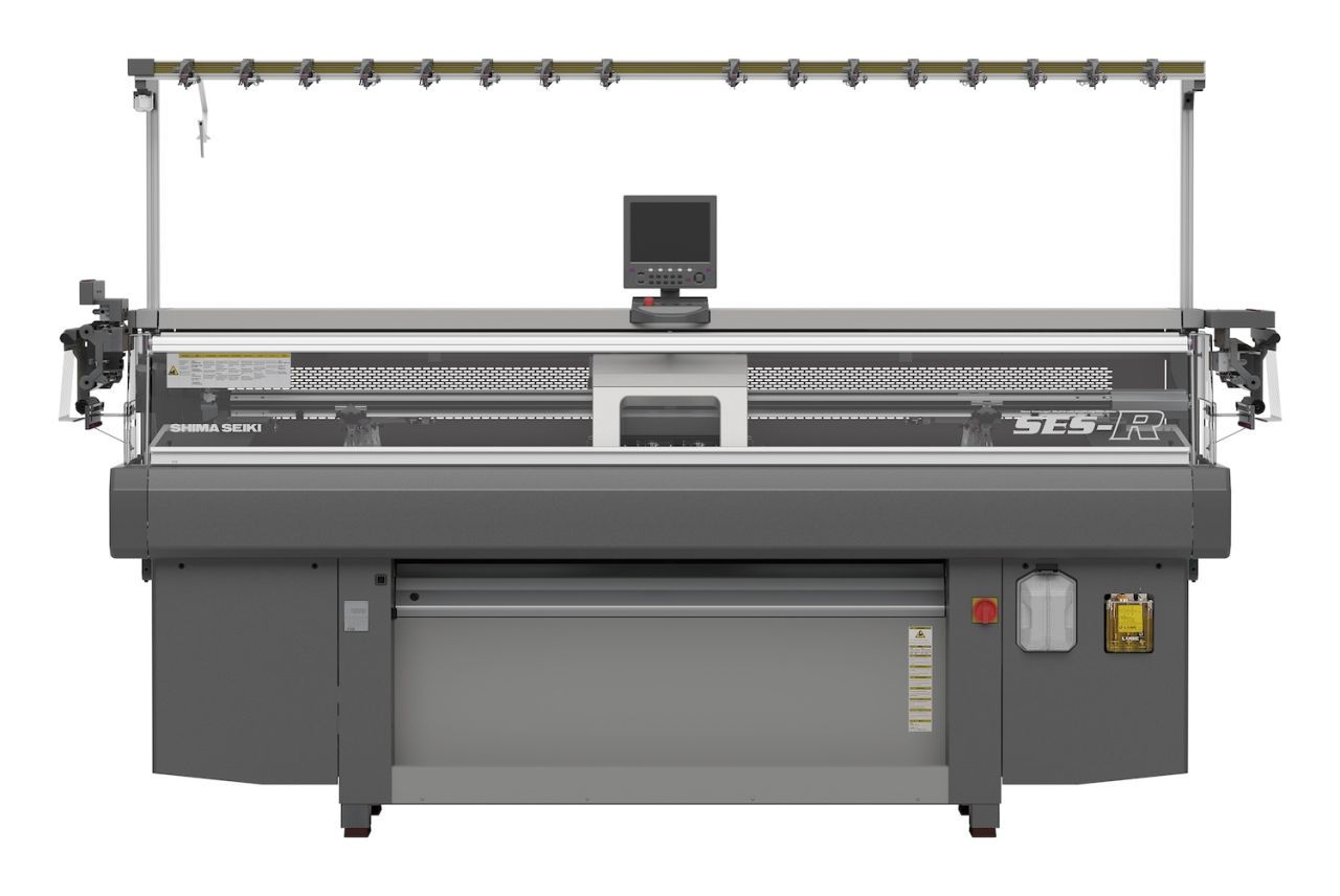 SES-R133-R Advanced i-Plating SV14 flat knitting machine. © Shima Seiki Italia