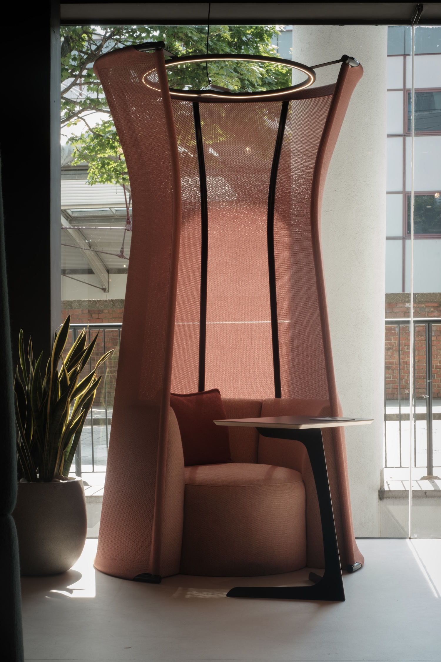 © JDD Furniture