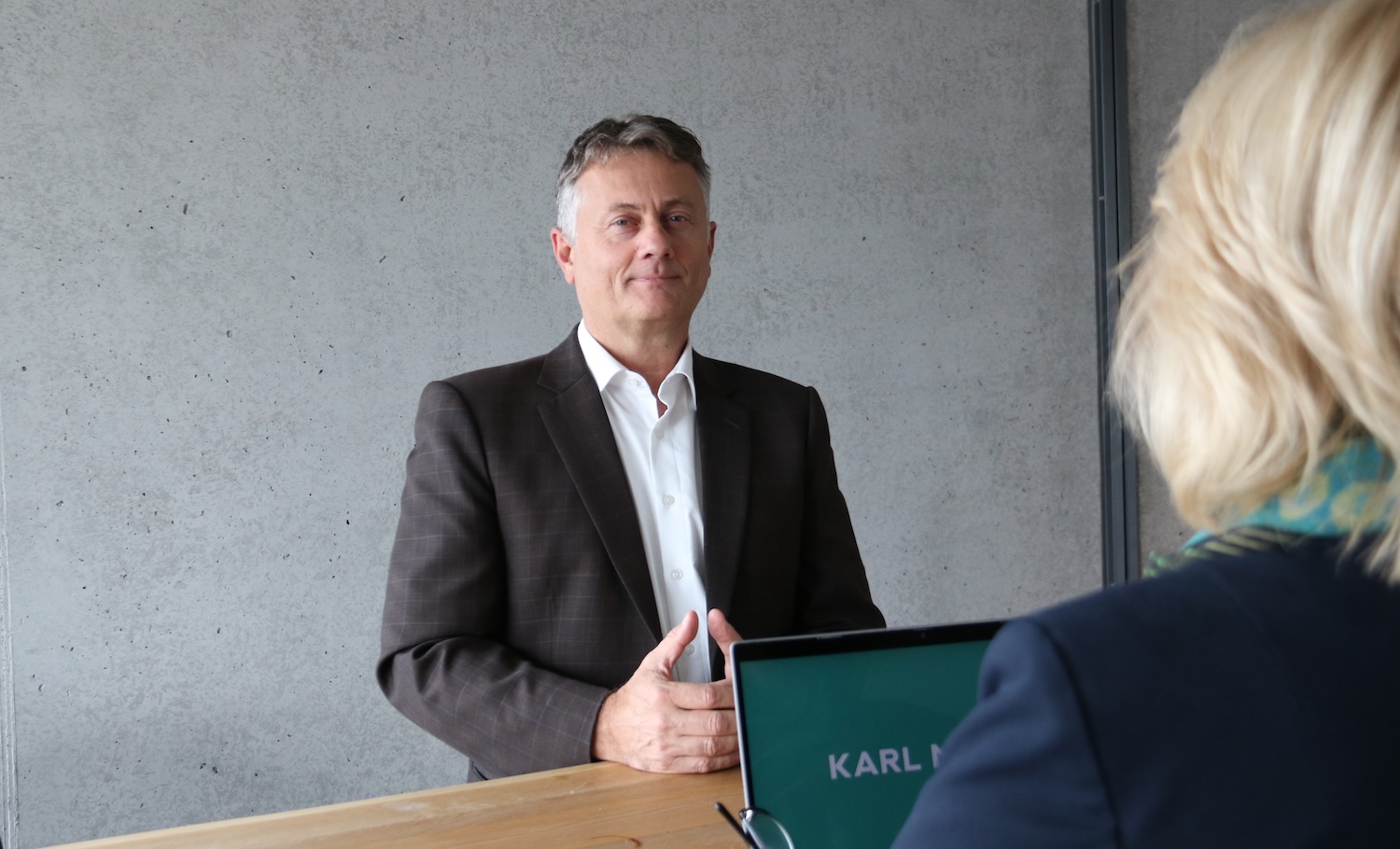 Axel Wintermeyer being interviewed by Karl Mayer’s Christine Wolters. © Karl Mayer