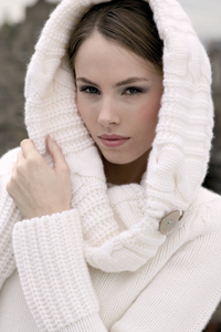 Johnstons Cashmere hooded top